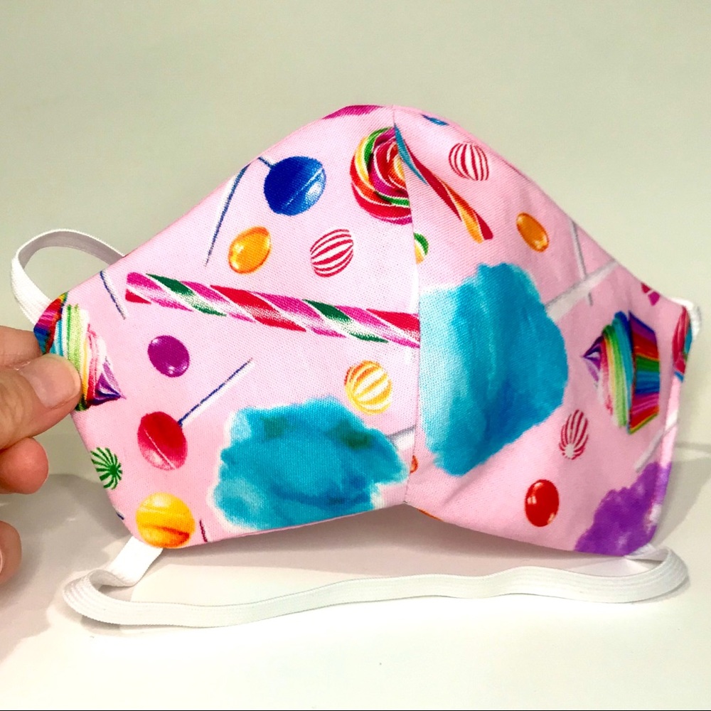 KIDS Face mask w/built in filter & elastic NWOT